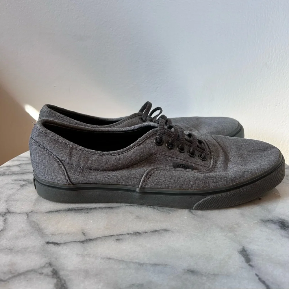 Vans Unisex Charcoal Gray Sneakers Women’s 9.5 Men’s 8